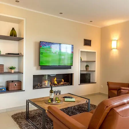 Mon Bijou _ Eg_fewo Lejlighed